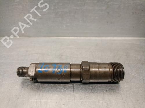 Used Injector MERCEDES-BENZ C-CLASS (W202) C 250 D (202.125) (113 hp) 19150782