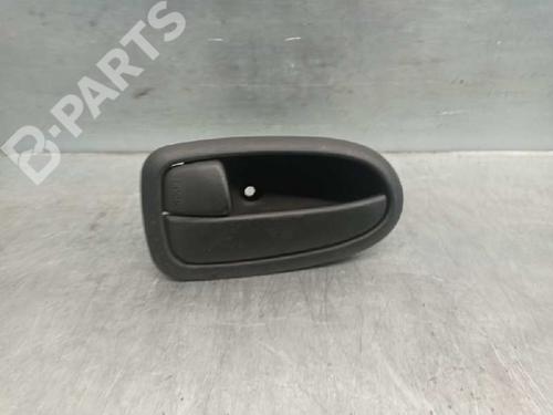 Used Rear left interior door handle Rear left interior door handle HYUNDAI MATRIX (FC) 1.5 CRDi (82 hp) 8205557 8205557