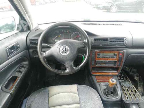 Left rear window switch VW PASSAT B5 (3B2) 1.9 TDI 4motion | BP6978045C108  - Image 5