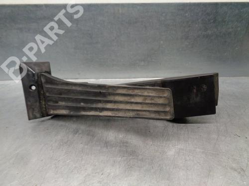 Used Pedal Pedal BMW 3 (E90) 320 d (177 hp) 8384496 8384496