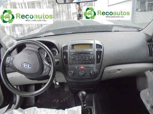 Front left interior door handle KIA CEE'D Hatchback (ED) 1.6 CRDi 90 | BP3215552I13  - Image 6