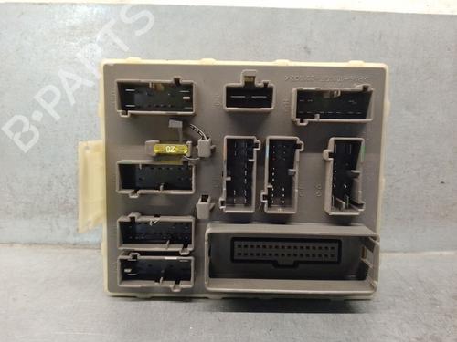 Fuse box FORD FOCUS I Saloon (DFW) 1.6 16V | BP19266047E1 