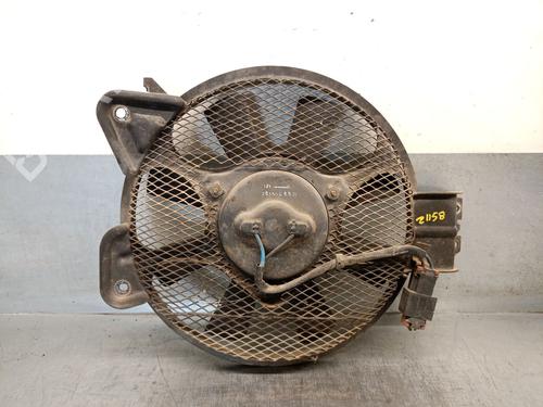 Used Radiator fan FORD MAVERICK (UDS, UNS) 2.7 TD (125 hp) 20089345