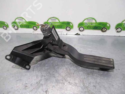 Used Pedal FORD MONDEO III (B5Y) 2.0 16V TDDi / TDCi (115 hp) 2138418