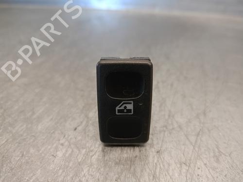 Used Right front window switch VW POLO III (6N1) 64 1.9 D (64 hp) 18051543