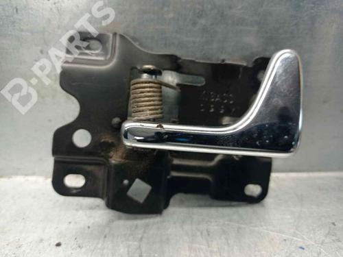 Used Rear left interior door handle Rear left interior door handle ROVER 200 II Hatchback (RF) 214 Si (103 hp) 9198190 9198190