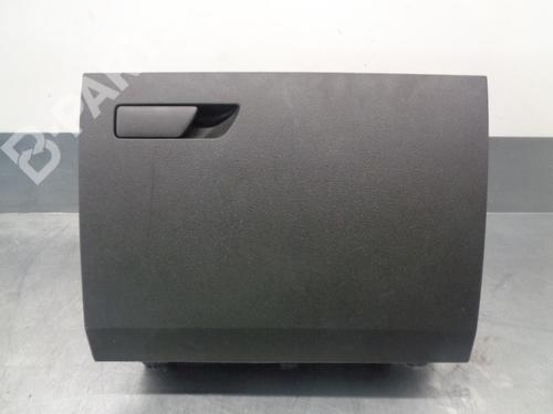 Used Glove box Glove box SEAT LEON ST (5F8) 1.6 TDI (110 hp) 10413043 10413043
