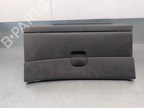 Used Glove box NISSAN QASHQAI / QASHQAI +2 I (J10, NJ10, JJ10E) 2.0 dCi (150 hp) 18101589