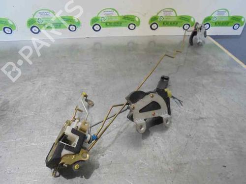 Front right lock HYUNDAI H-1 Van (A1) 2.5 TD 4 | PINES | 5 | PUERTAS