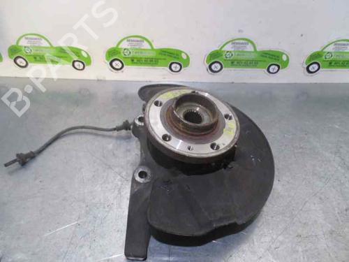 Used Left front steering knuckle VOLVO 850 Estate (855) 2.4 (170 hp) 2079507