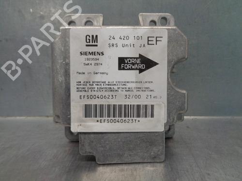 Used ECU airbags OPEL OMEGA B (V94) 2.5 DTI (F69, M69, P69) (150 hp) 18122230
