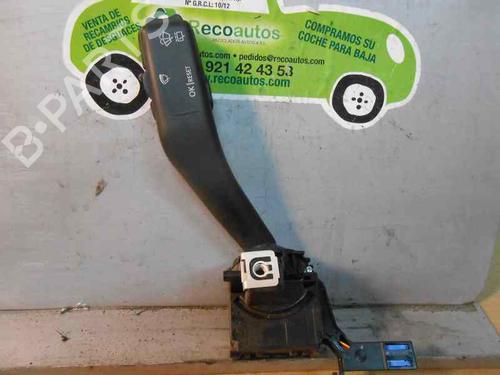 Used Steering column stalk SEAT LEON (1P1) 1.9 TDI (105 hp) 2098554