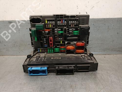 Used Fuse box BMW X1 (E84) sDrive 18 d (143 hp) 19924170