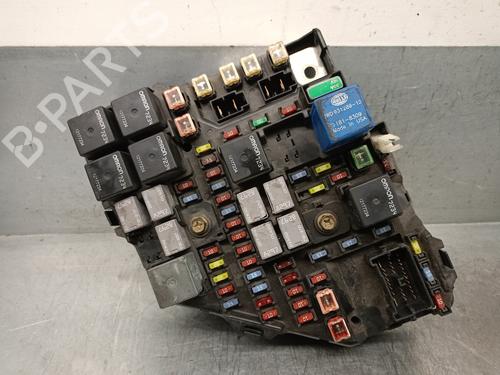 Used Fuse box CADILLAC SRX 3.6 (258 hp) 18060755