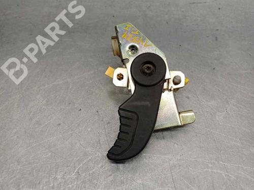 Used Rear left exterior door handle Rear left exterior door handle FORD TRANSIT CONNECT (P65_, P70_, P80_) 1.8 TDCi (90 hp) 9046131 9046131