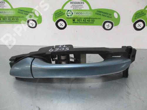 Used Rear left exterior door handle Rear left exterior door handle MERCEDES-BENZ C-CLASS (W203) C 200 CDI (203.004) (116 hp) 2518404 2518404