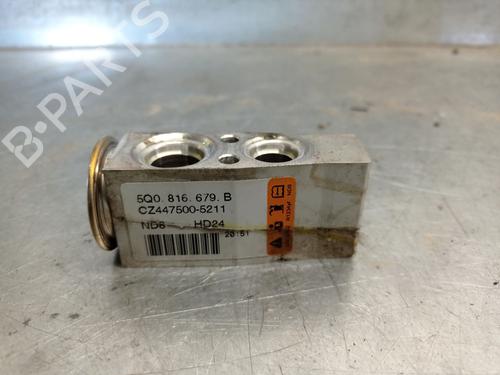 Used Electronic sensor SKODA OCTAVIA III (5E3, NL3, NR3) 1.6 TDI (115 hp) 19495983