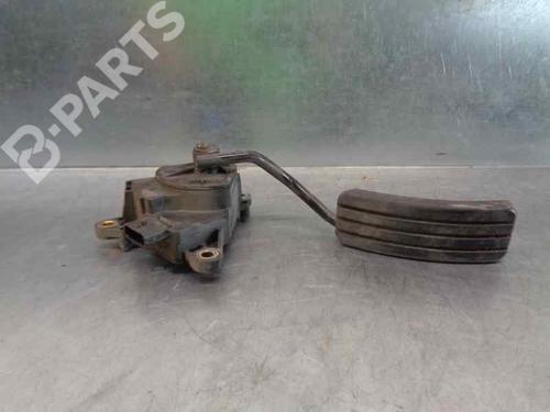 pedal-renault-megane-ii-coupe-cabriolet-em01_-16-16v-8200153270-2003-2004-2005-2006-2007-2008-2009-2010-8105457 main image