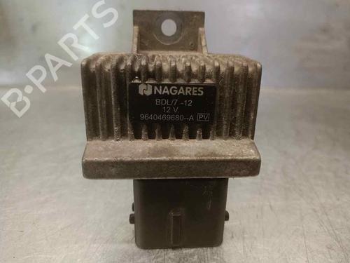 Used Electronic module RENAULT KOLEOS I (HY_) 2.0 dCi 4x4 (HY0K) (150 hp) 18426679