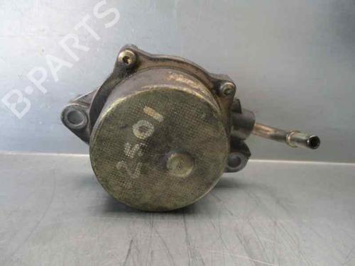 Used Vacuum pump FORD FIESTA V (JH_, JD_) 1.4 TDCi (68 hp) 2080813