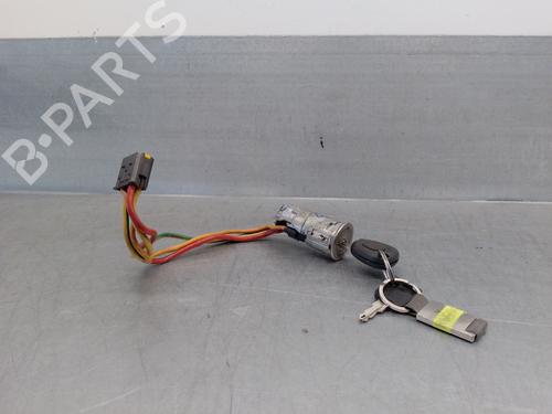 Used Ignition barrel RENAULT MEGANE I Classic (LA0/1_) 1.4 (LA0E, LA0V) (75 hp) 19544940