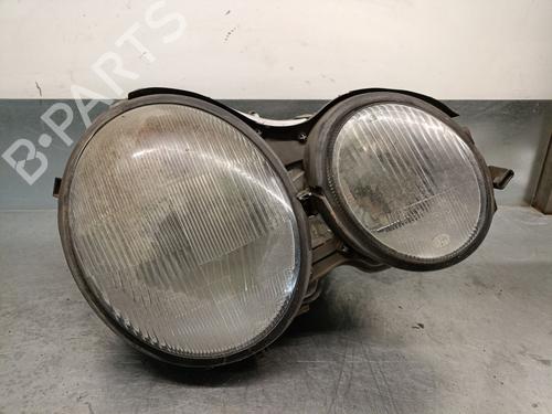 Used Right headlight MERCEDES-BENZ E-CLASS (W210) E 300 Turbo-D (210.025) (177 hp) 19396725