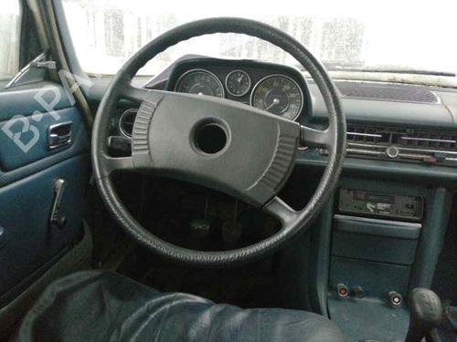 Front left seatbelt MERCEDES-BENZ 123 Saloon (W123) 240 D (123.123) | BP8725527I26 