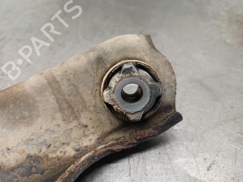 Used Right front suspension arm DACIA SANDERO 1.2 16V (75 hp) 17334846