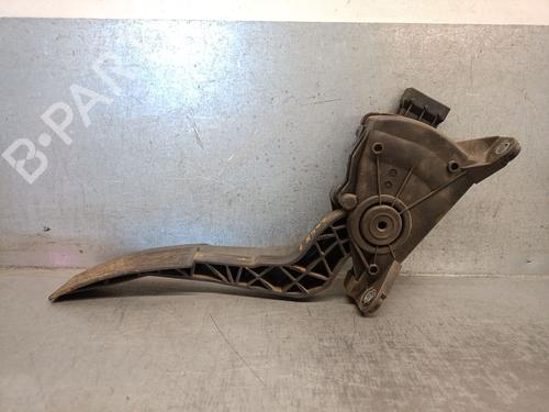 Used Pedal NISSAN PATHFINDER III (R51) 2.5 dCi (174 hp) 19060872