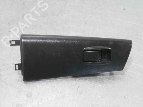 Pulsantiera anteriore destra TOYOTA COROLLA (_E12_) 2.0 D-4D (CDE120R_, CDE120L_) (116 hp) 2238463