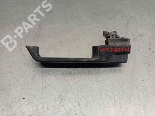 Used Rear right exterior door handle Rear right exterior door handle LAND ROVER DEFENDER Pick Up (L316) 2.4 Td4 4x4 (L317) (122 hp) 9682880 9682880