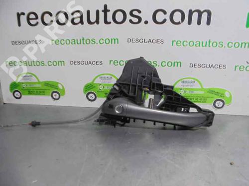 Used Front left exterior door handle Front left exterior door handle MERCEDES-BENZ B-CLASS Sports Tourer (W245) B 200 CDI (245.208) (140 hp) 5035940 5035940