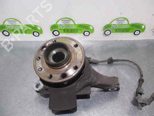 Used Left front steering knuckle OPEL VECTRA C (Z02) 2.0 DTI 16V (F69) (101 hp) 2050735