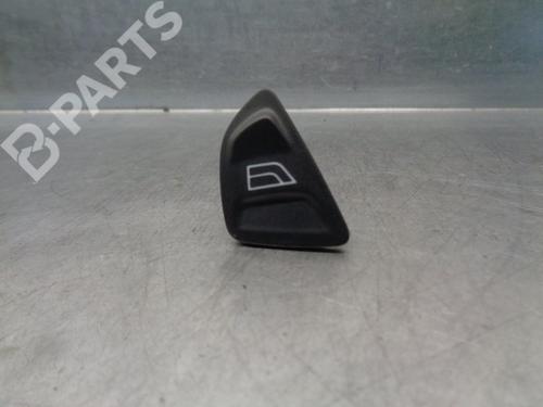 Used Right front window switch Right front window switch FORD KA (RU8) 1.2 (69 hp) 8525986 8525986