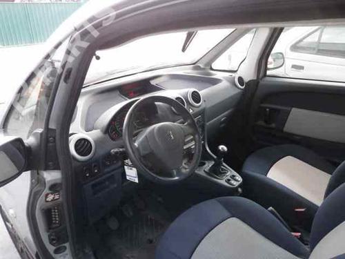 Dashboard PEUGEOT 1007 (KM_) 1.4 | BP2061554C46  - Image 8