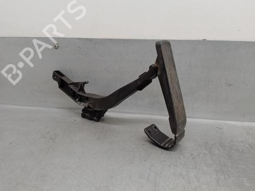 Used Pedal MERCEDES-BENZ C-CLASS (W202) C 250 Turbo-D (202.128) (150 hp) 16645966