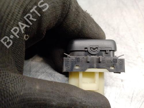 Switch MERCEDES-BENZ M-CLASS (W163) ML 400 CDI (163.128) | BP19307578I30 