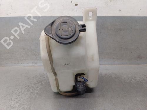 Used Windscreen washer tank HYUNDAI H-1 Van (A1) 2.5 TD (80 hp) 19140356
