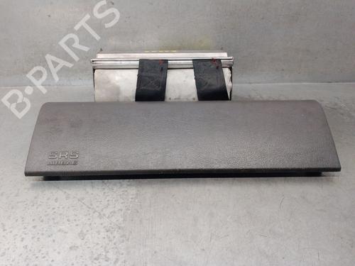 Used Passenger airbag MERCEDES-BENZ VITO Bus (W638) 112 CDI 2.2 (638.194) (122 hp) 19035353