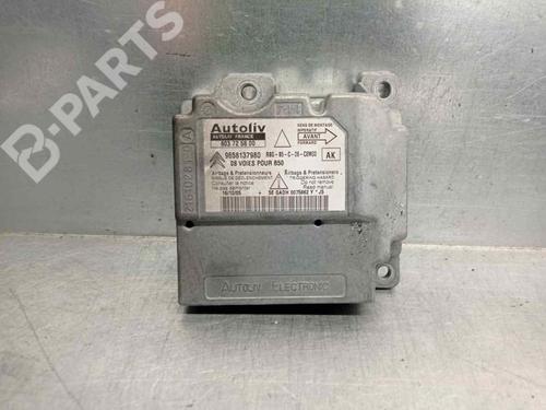 Used ECU airbags ECU airbags CITROËN C4 I (LC_) 1.6 HDi (109 hp) 10407791 10407791
