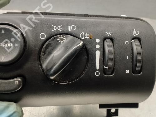 Headlight switch CHRYSLER VOYAGER / GRAND VOYAGER III (GS_, NS_) 2.4 i | BP18349569I24