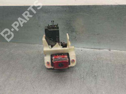 Used Tailgate handle Tailgate handle CITROËN XSARA Coupe (N0) 1.6 i (88 hp) 7299505 7299505