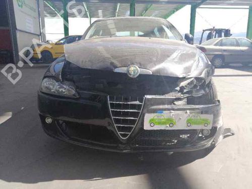 Faro Antiniebla delantero izquierdo ALFA ROMEO 147 (937_) 1.9 JTDM 8V (937.AXD1A, 937.AXU1A, 937.BXU1A) | BP6295812C30 