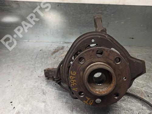 Used Left front steering knuckle Left front steering knuckle OPEL CORSA C (X01) 1.0 (F08, F68) (58 hp) 8684229 8684229