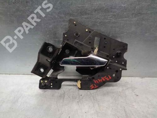 Used Rear left interior door handle Rear left interior door handle MERCEDES-BENZ E-CLASS T-Model (S210) E 240 T (210.261) (170 hp) 8235708 8235708