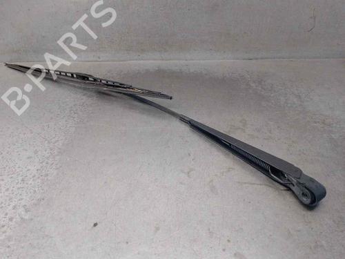 Used Rear windshield wiper arm FORD MONDEO I (GBP) [1993-1996]  18880265