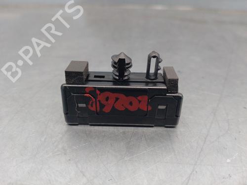 Used Antenna/Base LAND ROVER RANGE ROVER VELAR (L560) 2.0 D240 SD4 4x4 (241 hp) 17957770