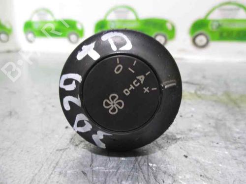 Commande Chauffage PEUGEOT 807 (EB_) 2.0 HDi (107 hp) 2078153