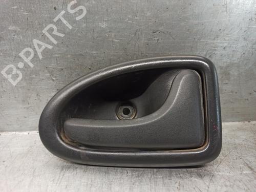 Used Front right interior door handle OPEL VIVARO A Van (X83) 2.0 CDTI (F7) (114 hp) 17470823