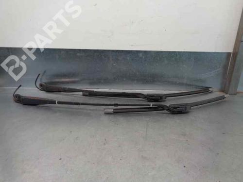 Used Front wipers mechanism Front wipers mechanism MERCEDES-BENZ V-CLASS (638/2) V 230 (638.234, 638.294) (143 hp) 7440389 7440389